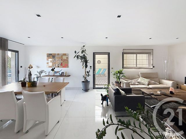 maison à vendre - 6 pièces - 160.0 m2 - CLERMONT FERRAND - 63 - AUVERGNE - Century 21 Stéphane Roume Immobilier