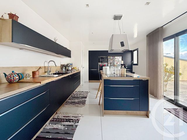 maison à vendre - 6 pièces - 160.0 m2 - CLERMONT FERRAND - 63 - AUVERGNE - Century 21 Stéphane Roume Immobilier