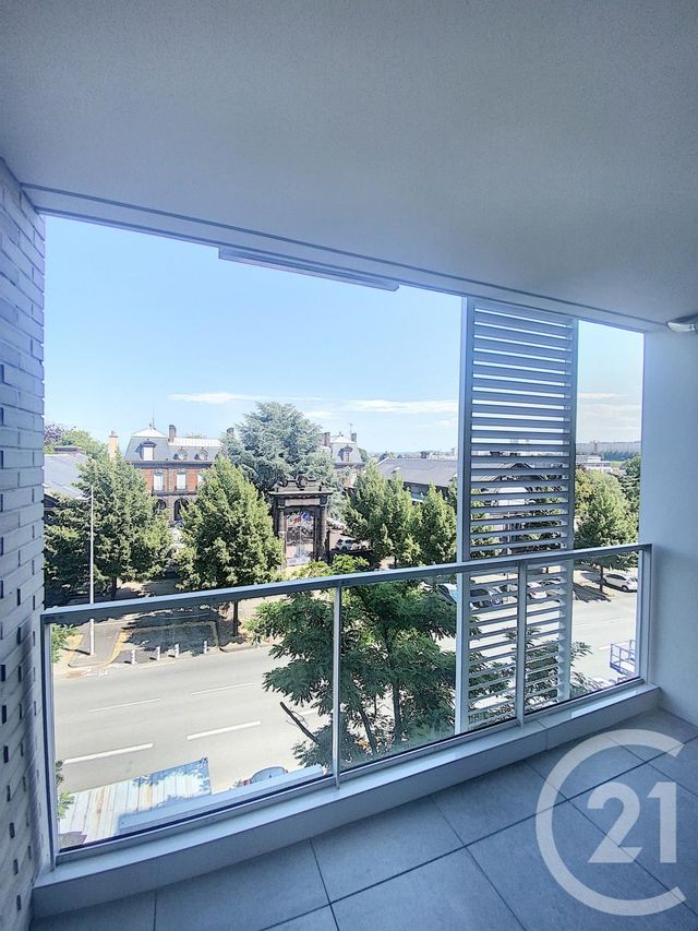 Appartement F3 à louer - 3 pièces - 63.83 m2 - CLERMONT FERRAND - 63 - AUVERGNE - Century 21 Stéphane Roume Immobilier
