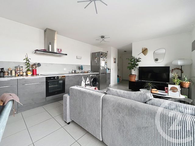 Appartement F2 à louer - 2 pièces - 44.87 m2 - CLERMONT FERRAND - 63 - AUVERGNE - Century 21 Stéphane Roume Immobilier