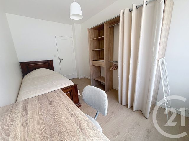 Appartement Chambre à louer - 1 pièce - 22.06 m2 - CLERMONT FERRAND - 63 - AUVERGNE - Century 21 Stéphane Roume Immobilier