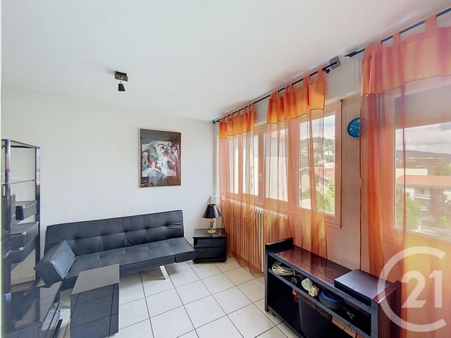 Appartement F1 à louer ROYAT