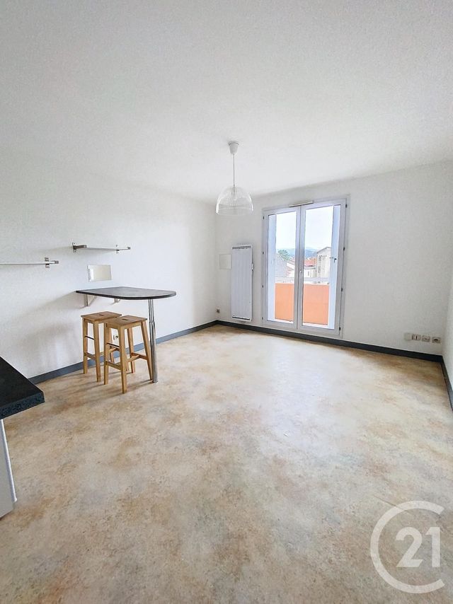 Appartement Studio à louer CLERMONT FERRAND