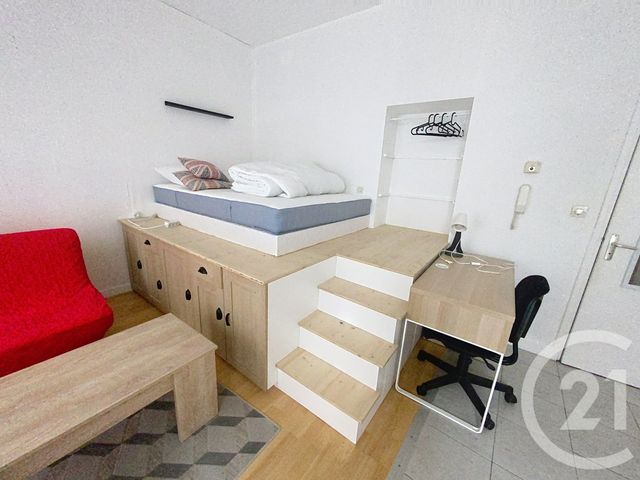 Appartement Studio à louer - 1 pièce - 22.76 m2 - CLERMONT FERRAND - 63 - AUVERGNE - Century 21 Stéphane Roume Immobilier