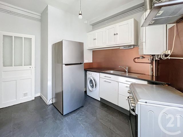 Appartement F2 à louer - 2 pièces - 39.35 m2 - CLERMONT FERRAND - 63 - AUVERGNE - Century 21 Stéphane Roume Immobilier