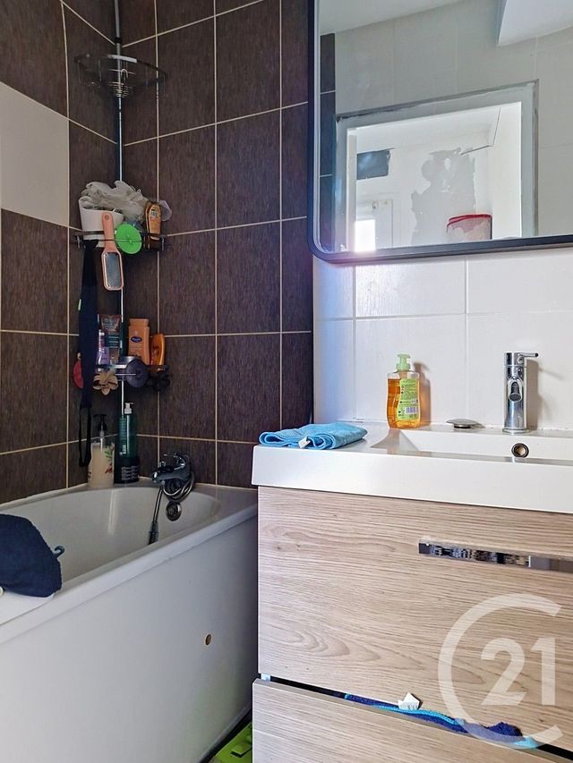 maison à vendre - 5 pièces - 115.98 m2 - AUBIERE - 63 - AUVERGNE - Century 21 Stéphane Roume Immobilier