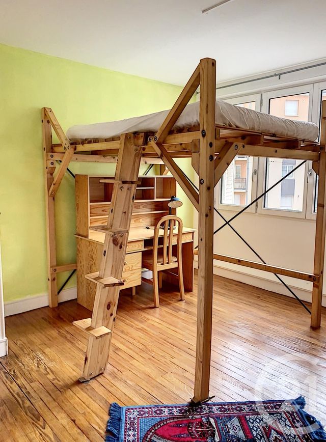 Appartement F4 à louer - 4 pièces - 72.56 m2 - CLERMONT FERRAND - 63 - AUVERGNE - Century 21 Stéphane Roume Immobilier