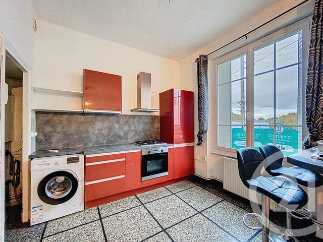 Appartement F2 à louer - 2 pièces - 45.3 m2 - CLERMONT FERRAND - 63 - AUVERGNE - Century 21 Stéphane Roume Immobilier