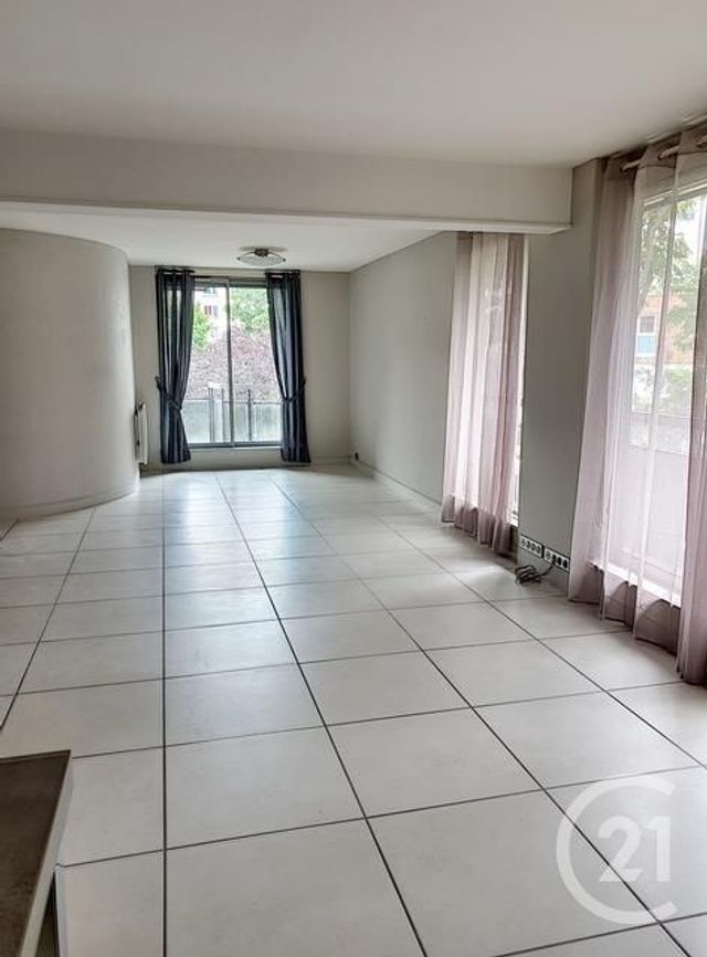 Appartement F3 à louer CHAMALIERES