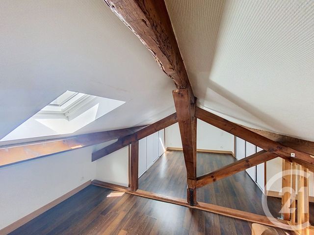 Appartement T3 à louer - 3 pièces - 50.33 m2 - BEAUMONT - 63 - AUVERGNE - Century 21 Stéphane Roume Immobilier