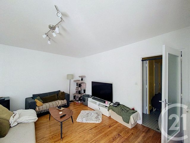 Appartement F3 à louer - 3 pièces - 79.08 m2 - BEAUMONT - 63 - AUVERGNE - Century 21 Stéphane Roume Immobilier