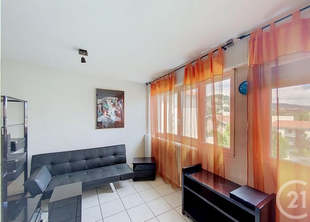 Appartement F1 à louer ROYAT
