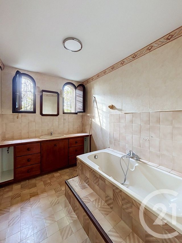 maison à vendre - 8 pièces - 147.15 m2 - BEAUMONT - 63 - AUVERGNE - Century 21 Stéphane Roume Immobilier