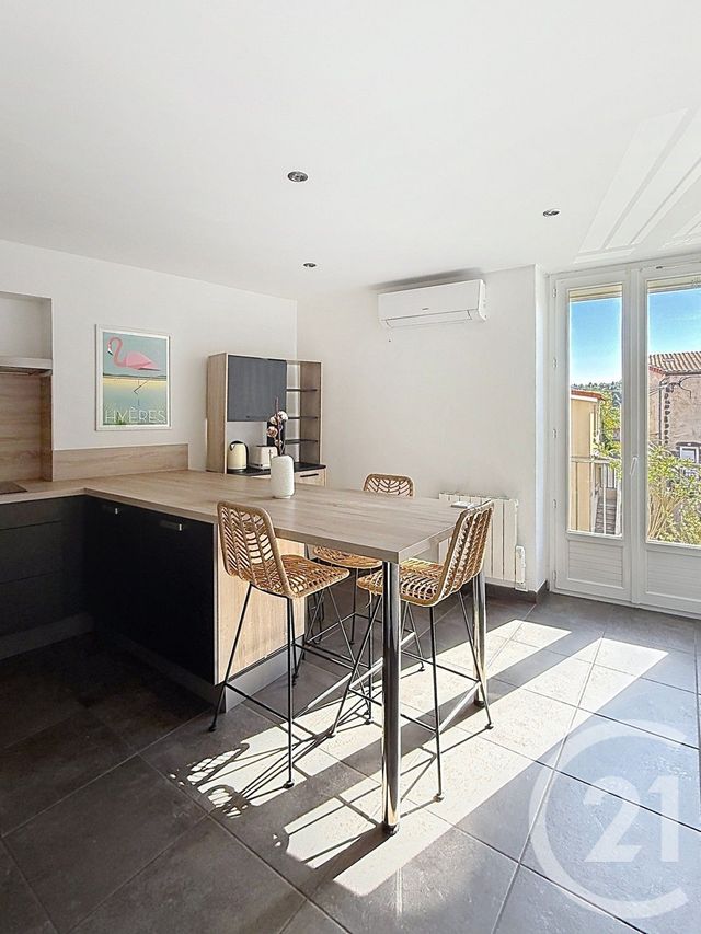 Appartement F3 à vendre - 3 pièces - 79.79 m2 - CEYRAT - 63 - AUVERGNE - Century 21 Stéphane Roume Immobilier