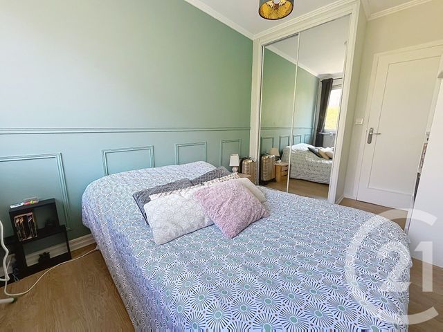 Appartement F3 bis à louer - 3 pièces - 67.74 m2 - CLERMONT FERRAND - 63 - AUVERGNE - Century 21 Stéphane Roume Immobilier