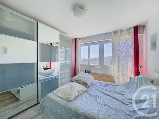 Appartement F3 à louer - 3 pièces - 67.74 m2 - CLERMONT FERRAND - 63 - AUVERGNE - Century 21 Stéphane Roume Immobilier