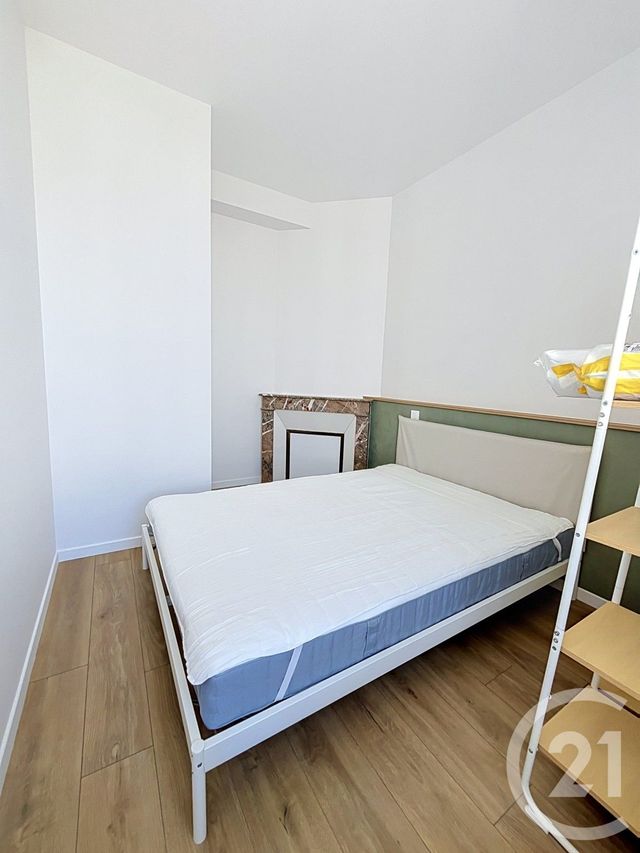 Appartement F2 à louer - 2 pièces - 29.17 m2 - CLERMONT FERRAND - 63 - AUVERGNE - Century 21 Stéphane Roume Immobilier