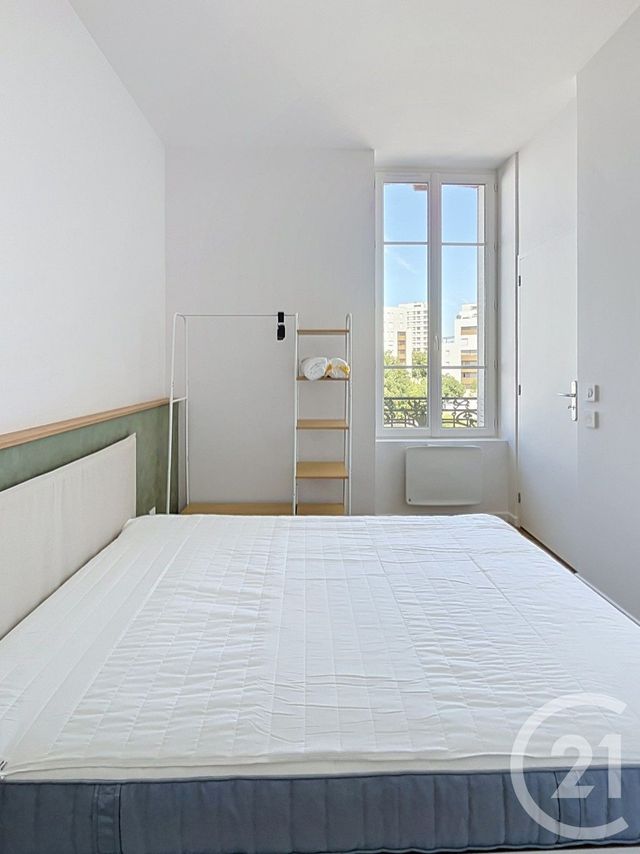 Appartement F2 à louer - 2 pièces - 29.17 m2 - CLERMONT FERRAND - 63 - AUVERGNE - Century 21 Stéphane Roume Immobilier