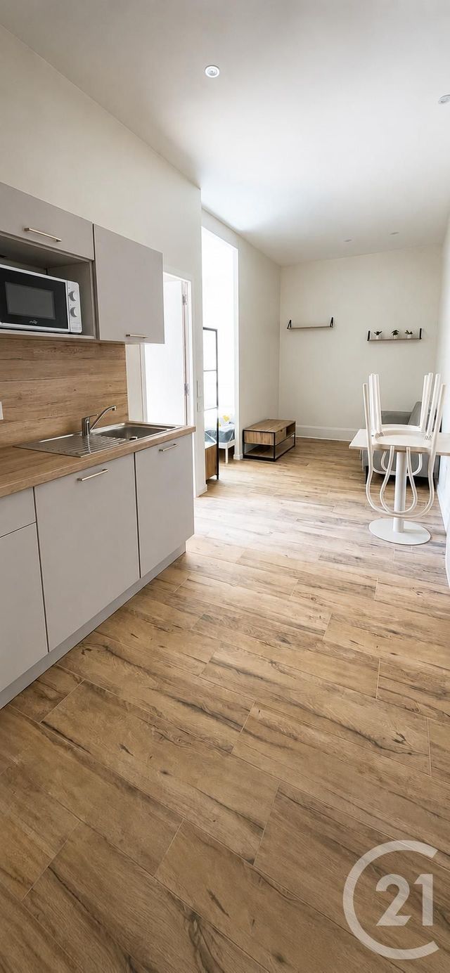 Appartement Studio à louer CLERMONT FERRAND