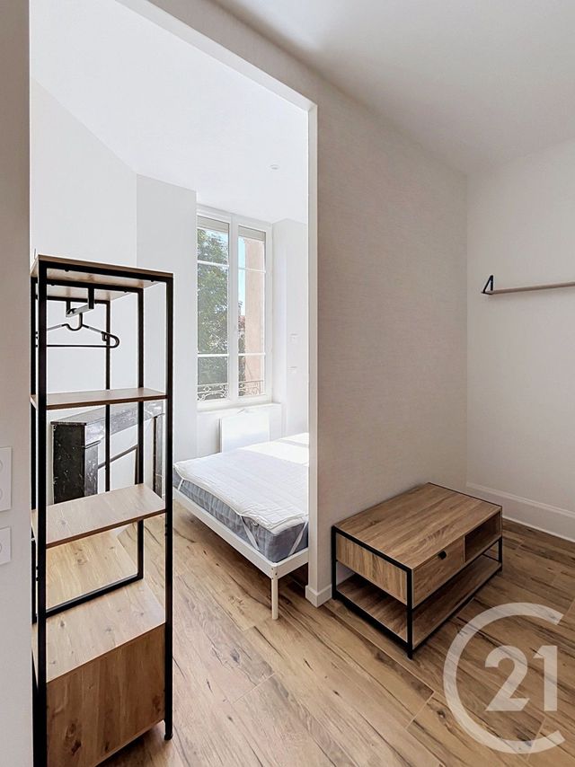 Appartement Studio à louer - 1 pièce - 23.84 m2 - CLERMONT FERRAND - 63 - AUVERGNE - Century 21 Stéphane Roume Immobilier