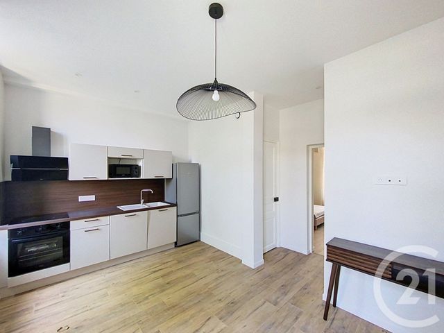 Appartement F3 à louer - 3 pièces - 48.28 m2 - CLERMONT FERRAND - 63 - AUVERGNE - Century 21 Stéphane Roume Immobilier