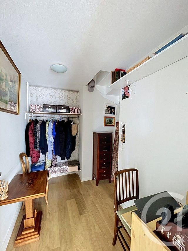 Appartement F5 à vendre - 5 pièces - 129.08 m2 - CLERMONT FERRAND - 63 - AUVERGNE - Century 21 Stéphane Roume Immobilier