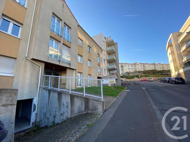 parking à louer - 12.0 m2 - CLERMONT FERRAND - 63 - AUVERGNE - Century 21 Stéphane Roume Immobilier