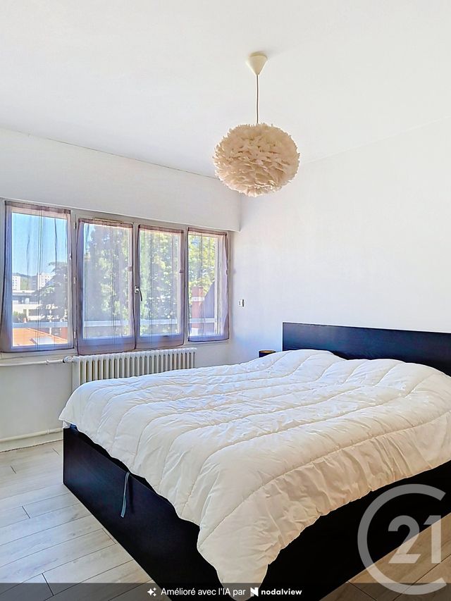 Appartement F2 à vendre - 2 pièces - 53.68 m2 - CHAMALIERES - 63 - AUVERGNE - Century 21 Stéphane Roume Immobilier