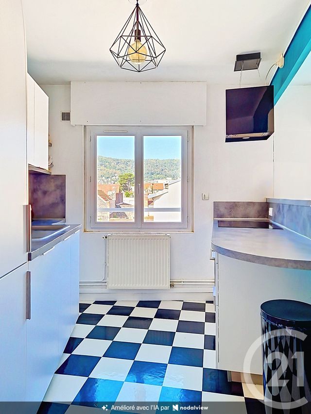 Appartement F2 à vendre - 2 pièces - 53.68 m2 - CHAMALIERES - 63 - AUVERGNE - Century 21 Stéphane Roume Immobilier