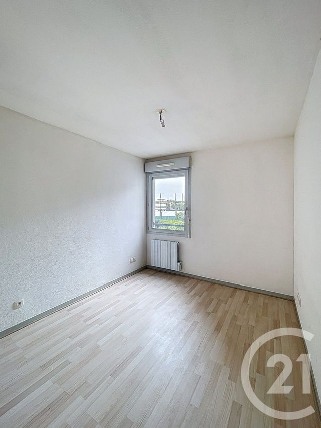 Appartement F2 à vendre - 2 pièces - 41.89 m2 - CLERMONT FERRAND - 63 - AUVERGNE - Century 21 Stéphane Roume Immobilier
