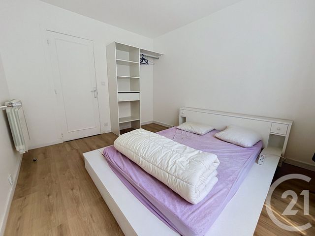Appartement F2 à louer - 2 pièces - 43.99 m2 - CLERMONT FERRAND - 63 - AUVERGNE - Century 21 Stéphane Roume Immobilier