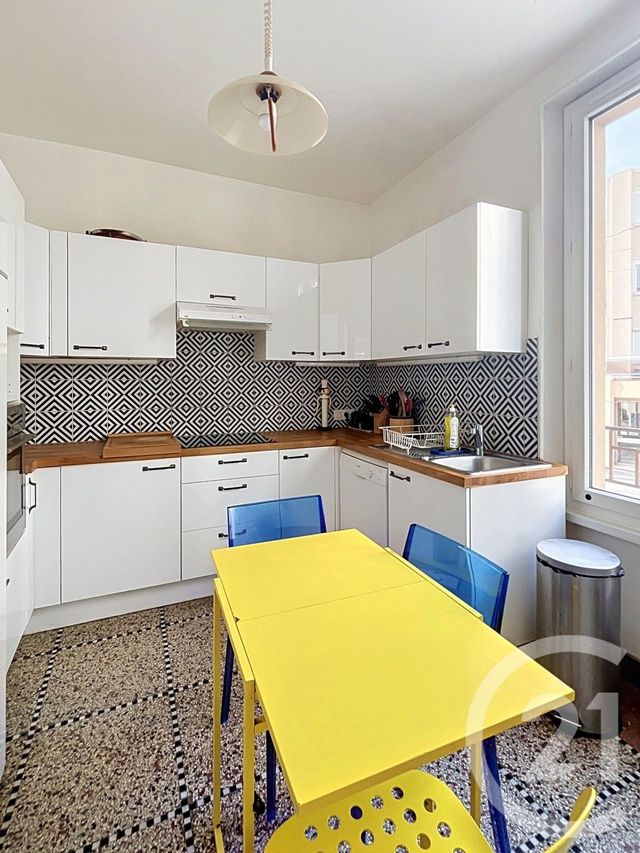 maison à louer - 6 pièces - 165.72 m2 - CLERMONT FERRAND - 63 - AUVERGNE - Century 21 Stéphane Roume Immobilier