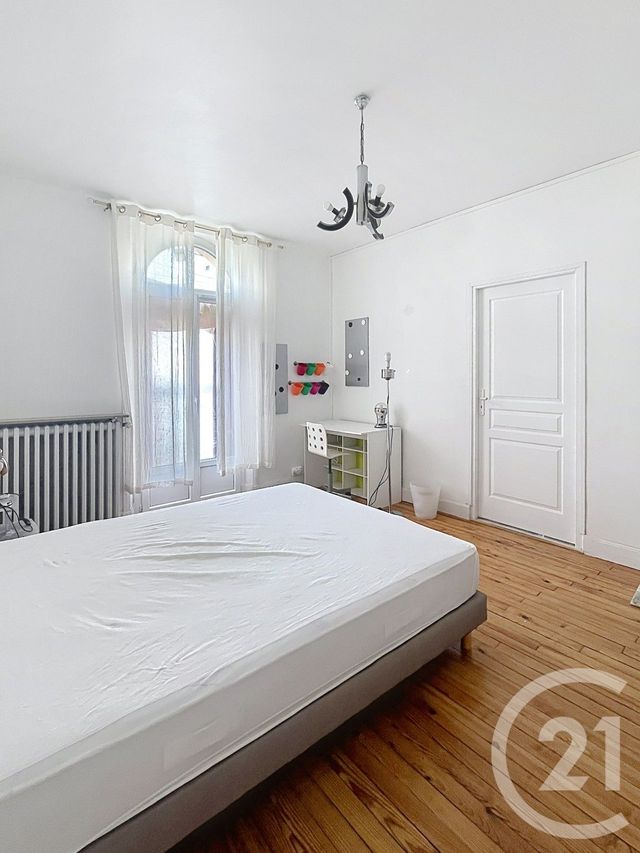 maison à louer - 6 pièces - 165.72 m2 - CLERMONT FERRAND - 63 - AUVERGNE - Century 21 Stéphane Roume Immobilier