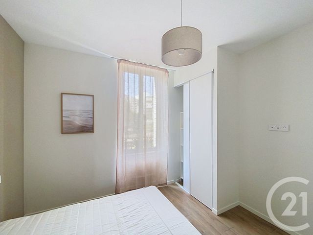 Appartement F3 à louer - 3 pièces - 48.28 m2 - CLERMONT FERRAND - 63 - AUVERGNE - Century 21 Stéphane Roume Immobilier