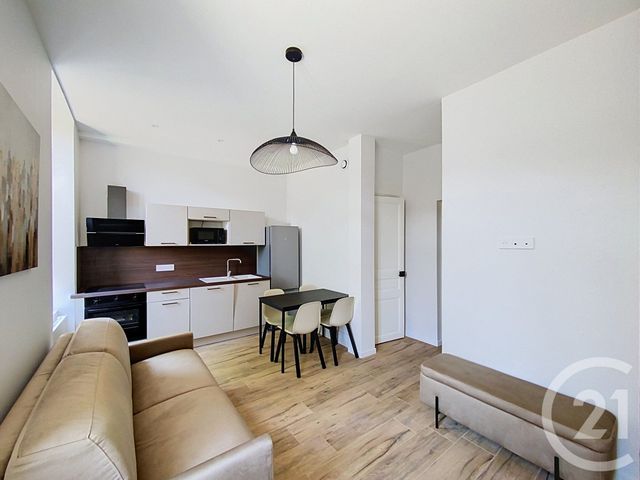 Appartement F3 à louer - 3 pièces - 48.28 m2 - CLERMONT FERRAND - 63 - AUVERGNE - Century 21 Stéphane Roume Immobilier
