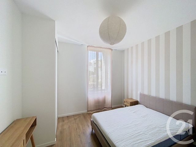 Appartement F3 à louer - 3 pièces - 48.28 m2 - CLERMONT FERRAND - 63 - AUVERGNE - Century 21 Stéphane Roume Immobilier