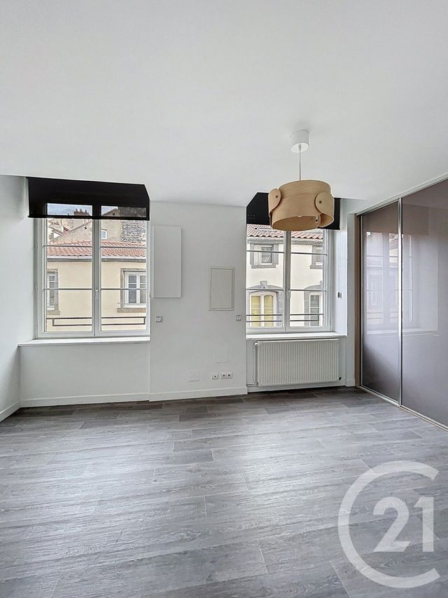Appartement F3 à vendre - 3 pièces - 83.78 m2 - CLERMONT FERRAND - 63 - AUVERGNE - Century 21 Stéphane Roume Immobilier