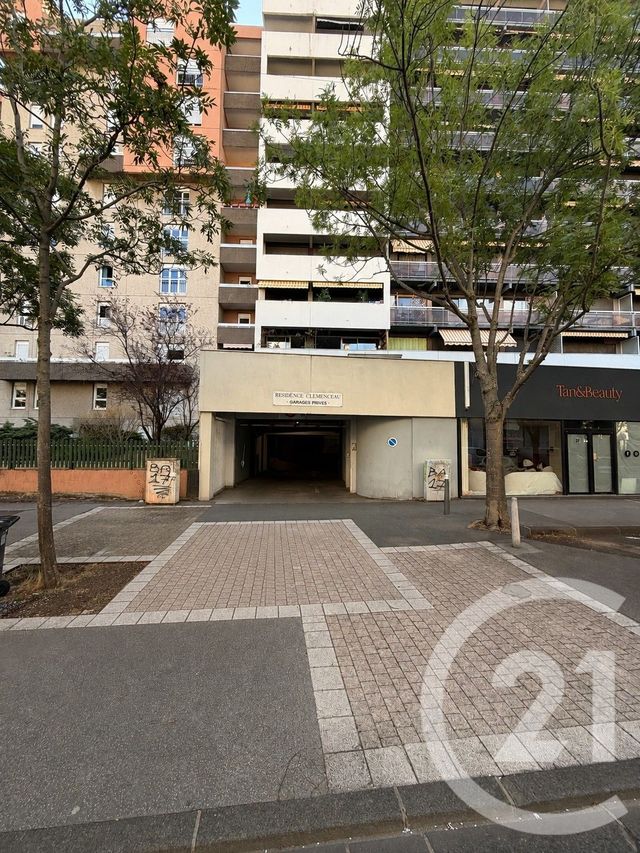 Parking à louer CLERMONT FERRAND