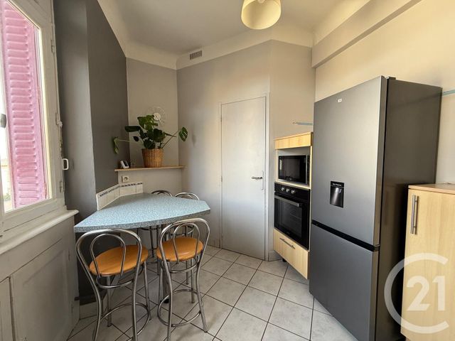 Appartement F3 à louer - 3 pièces - 64.76 m2 - CLERMONT FERRAND - 63 - AUVERGNE - Century 21 Stéphane Roume Immobilier