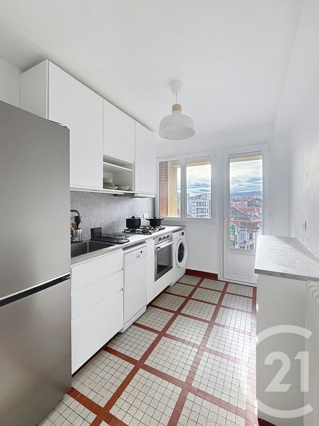 Appartement Chambre à louer - 1 pièce - 22.6 m2 - CLERMONT FERRAND - 63 - AUVERGNE - Century 21 Stéphane Roume Immobilier