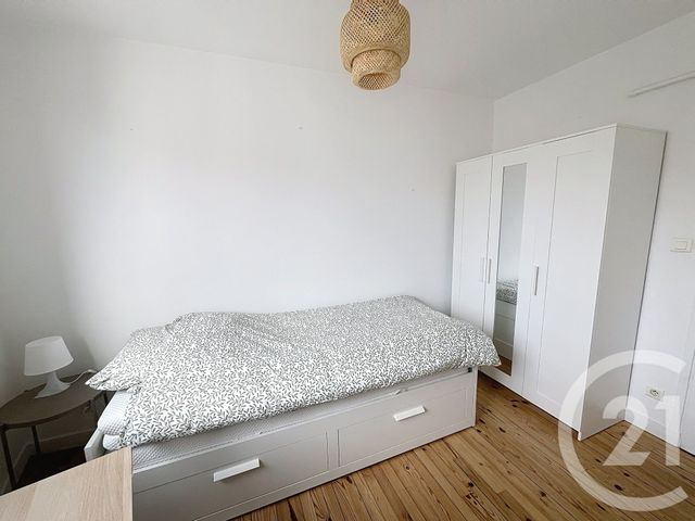 Appartement Chambre à louer - 1 pièce - 19.6 m2 - CLERMONT FERRAND - 63 - AUVERGNE - Century 21 Stéphane Roume Immobilier