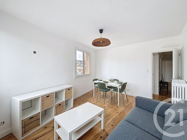 Appartement Chambre à louer - 1 pièce - 19.6 m2 - CLERMONT FERRAND - 63 - AUVERGNE - Century 21 Stéphane Roume Immobilier