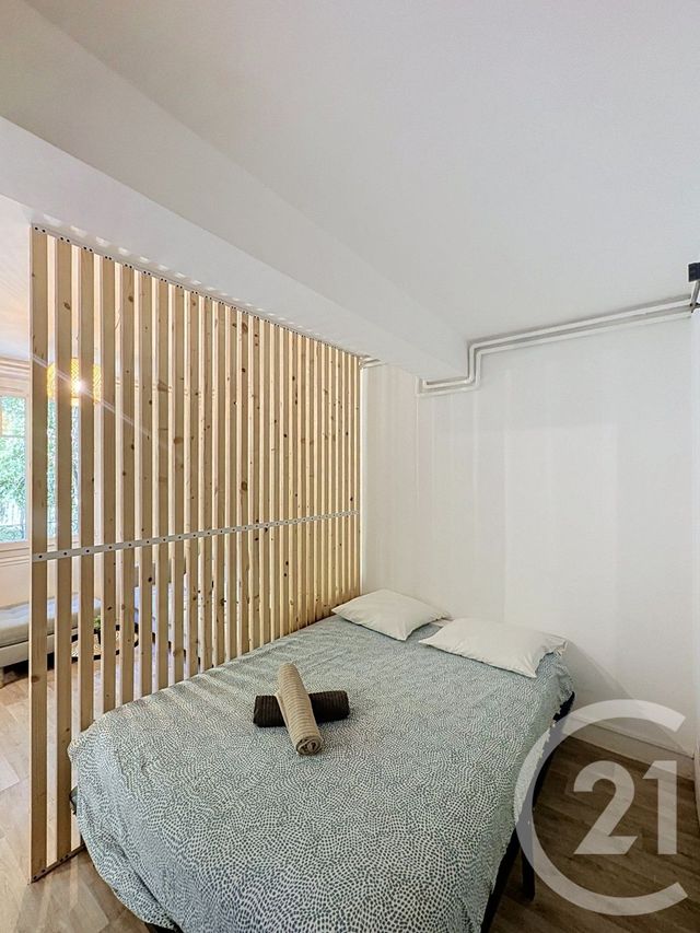 Appartement F1 bis à louer - 2 pièces - 30.19 m2 - CHAMALIERES - 63 - AUVERGNE - Century 21 Stéphane Roume Immobilier