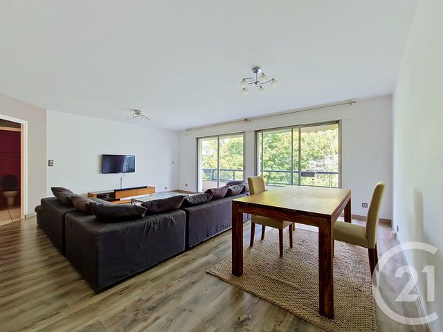 Appartement T4 à vendre - 4 pièces - 96.92 m2 - CLERMONT FERRAND - 63 - AUVERGNE - Century 21 Stéphane Roume Immobilier