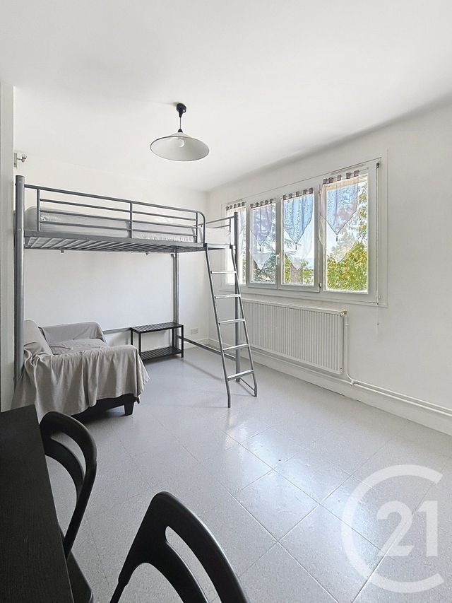 Appartement F1 à louer CLERMONT FERRAND