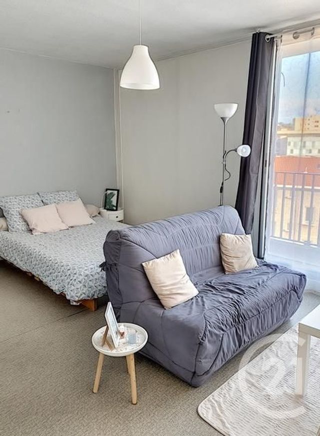 Appartement F1 à louer - 1 pièce - 33.08 m2 - CLERMONT FERRAND - 63 - AUVERGNE - Century 21 Stéphane Roume Immobilier