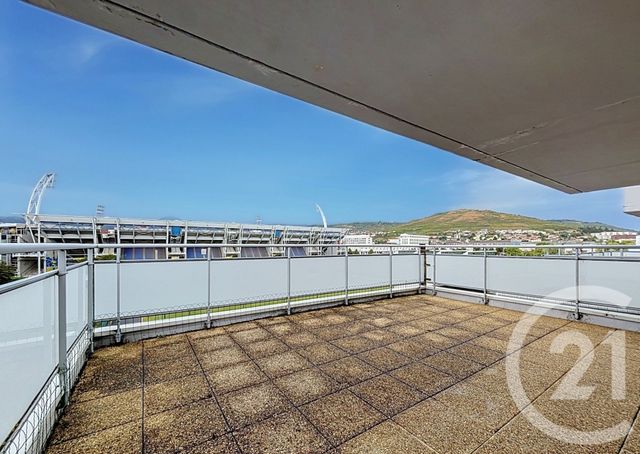 Appartement F4 à vendre - 4 pièces - 70.16 m2 - CLERMONT FERRAND - 63 - AUVERGNE - Century 21 Stéphane Roume Immobilier