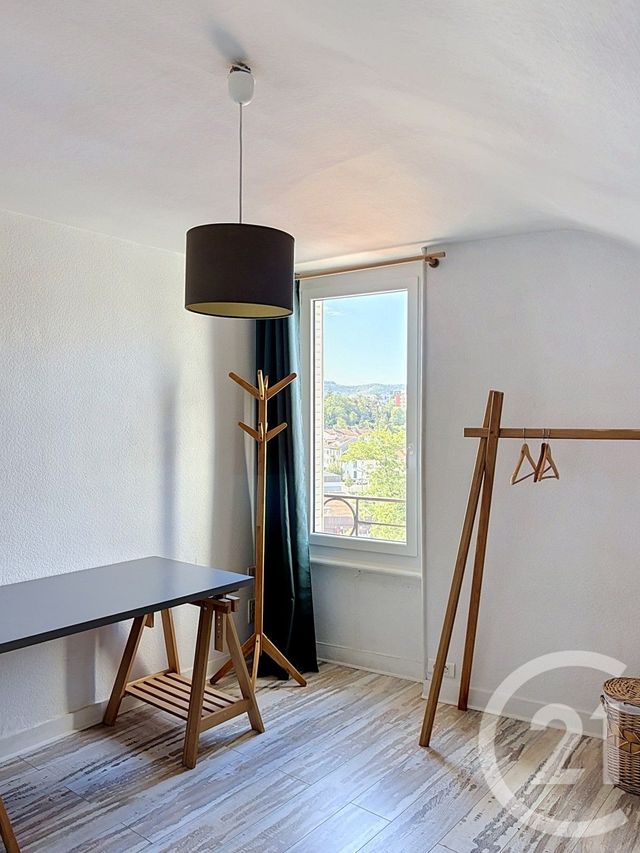 Appartement F3 à louer - 3 pièces - 52.56 m2 - CLERMONT FERRAND - 63 - AUVERGNE - Century 21 Stéphane Roume Immobilier