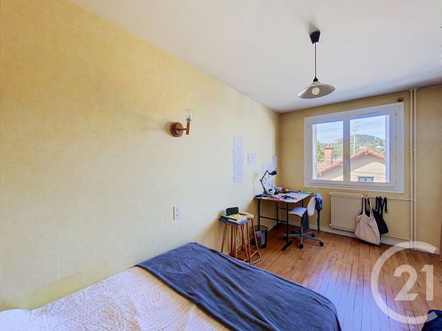 Appartement F2 à louer - 2 pièces - 42.02 m2 - CLERMONT FERRAND - 63 - AUVERGNE - Century 21 Stéphane Roume Immobilier