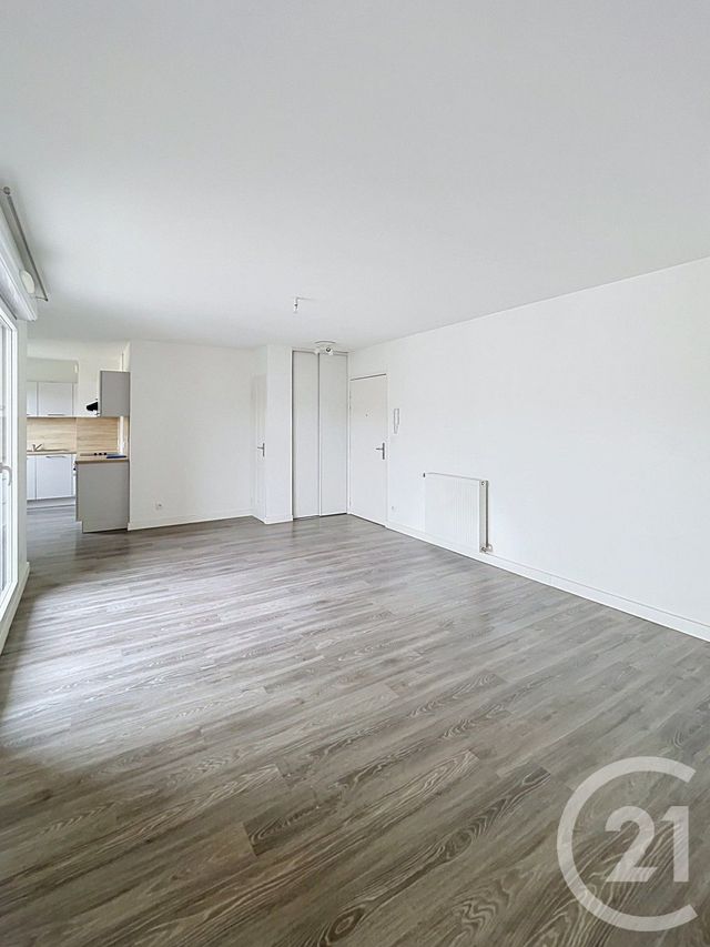 Appartement F2 bis à vendre - 2 pièces - 56.33 m2 - CLERMONT FERRAND - 63 - AUVERGNE - Century 21 Stéphane Roume Immobilier